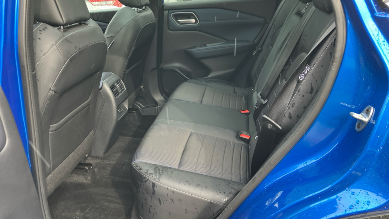 Nissan Qashqai 1.3 DiG-T MH Tekna 5dr Petrol Hatchback